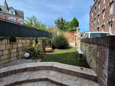 Jardin de l'établissement La Villa Eudoise
