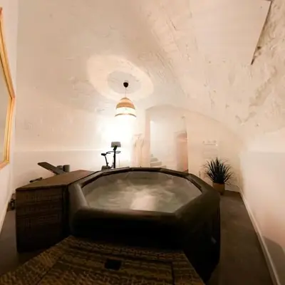 Le Tulum Spa - Jacuzzi & Sauna