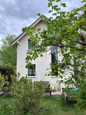 Jardin de l'établissement Au coeur de l'Isle Adam - Le Clos de l'Isle