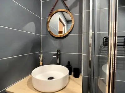 Salle de bains dans l'établissement Elfeuf centre - Chez Maxime