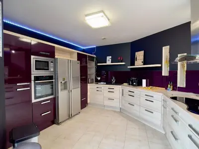 Cuisine ou kitchenette dans l'établissement Amfreville la Mivoie - Villa Belle vue - Piscine