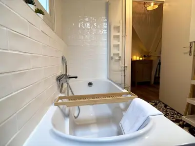 Salle de bains dans l'établissement Rouen Hyper centre - L'Antiquaire