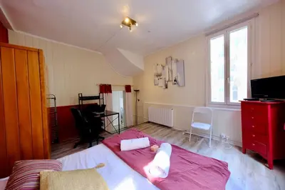Télévision ou salle de divertissement dans l'établissement Rouen centre - Aux portes de Saint Maclou