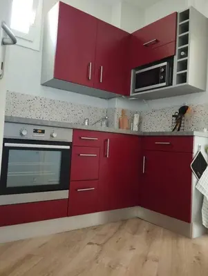 Cuisine ou kitchenette dans l'établissement Appartement avec Vue sur Mer