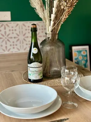 Boissons dans l'établissement Appartement proche gare avec garage