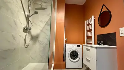 Plan de l'établissement Appartement proche gare avec garage