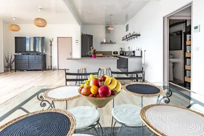 Cuisine ou kitchenette dans l'établissement Le Faubourg Saint Martin Senlis