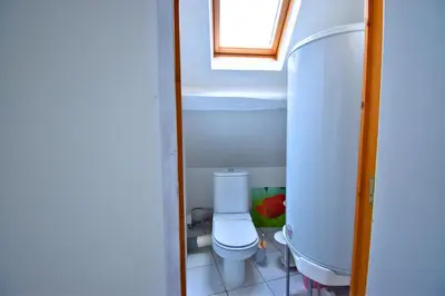 Salle de bains dans l'établissement Le Jardin Paisible Beaumontois