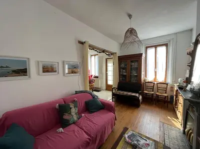 Coin salon dans l'établissement Les volets bleus à 20 minutes de la Baie de Somme