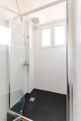 Salle de bains dans l'établissement Chantilly sauna relaxation