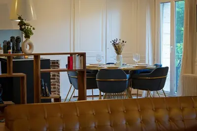 Coin salon dans l'établissement L'Ambassadeur appartement époustouflant en plein coeur de Rouen