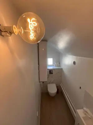 Salle de bains dans l'établissement Charmant F2 Plein centre de Mantes