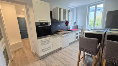 Cuisine ou kitchenette dans l'établissement Maison Les Glycines Rouen