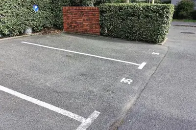 Plan de l'établissement Appartement de 51 m2 avec jardin de 51 m2, parking privé