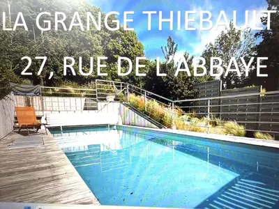 Piscine de l'établissement Villas sommebay Pour un séjour de rêve ou située à proximité