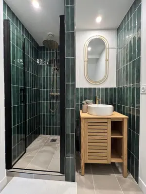 Salle de bains dans l'établissement Maison de ville - idéal déplacements et familles - 35 min Paris - Versailles - Giverny