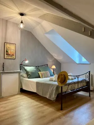 Un ou plusieurs lits dans un hébergement de l'établissement A 2 pas Maison 3 couchages