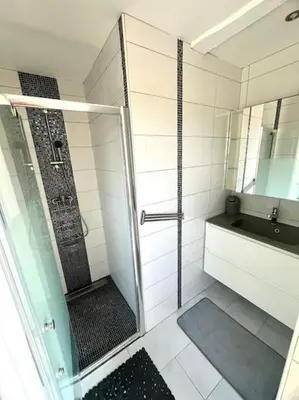 Salle de bains dans l'établissement Mesnil brayon