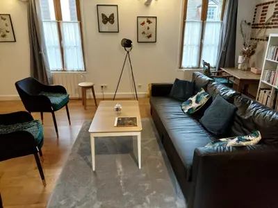 Coin salon dans l'établissement Le Relais de Lyons