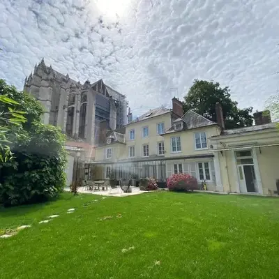 Hôtel particulier Au pied de la cathédrale