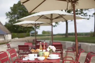 Restaurant ou autre lieu de restauration dans l'établissement Manoir de Surville Hotel & Spa & restaurant
