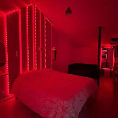 Love room jacuzzi proche centre ville