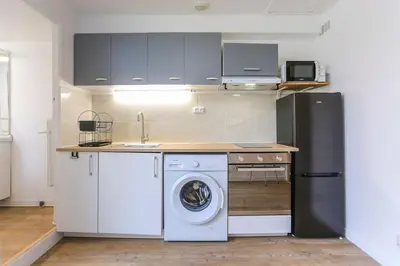 Cuisine ou kitchenette dans l'établissement L'Hortillon Amiens 4 pers 8min Centre ville & Gare