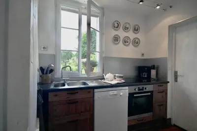 Cuisine ou kitchenette dans l'établissement Domaine de Gretot