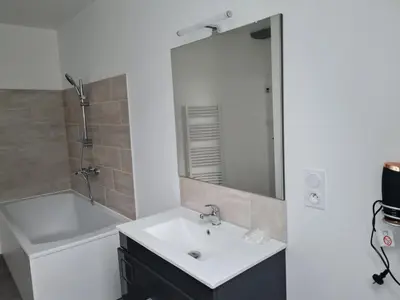Salle de bains dans l'établissement Gîte la Belle des Champs