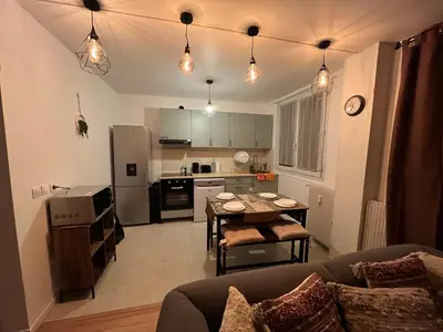 Cuisine ou kitchenette dans l'établissement chambre privée tout confort