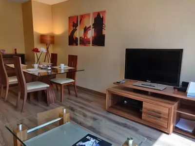 Télévision ou salle de divertissement dans l'établissement Appart'HomeCity - Rouen Lessard