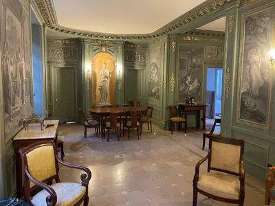 Coin salon dans l'établissement Appartement dans château