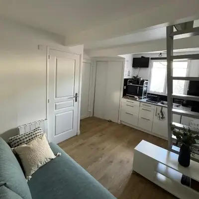 Studio avec mezzanine Paris 30 min Wi-Fi rapide