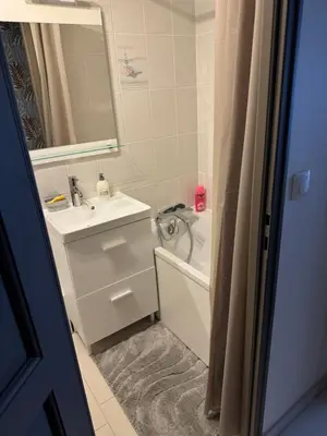 Salle de bains dans l'établissement La maison de Charlotte