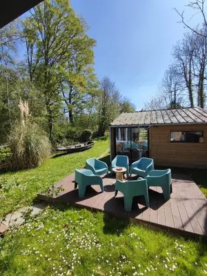 Jardin de l'établissement Cabane bleue des Hortillonnages