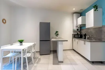 Cuisine ou kitchenette dans l'établissement L'appart du Général
