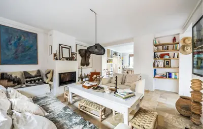 Coin salon dans l'établissement Beautiful Home In Gommecourt