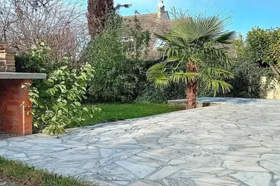 Jardin de l'établissement Maison indiv 2 chambres et coin salon