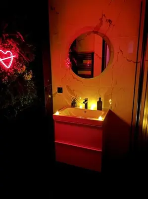 Plan de l'établissement Love Room, Luna Spa APRÈS-MIDI 13h à 18h, créneau de 5h seulement et non une nuitée
