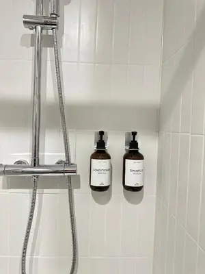 Salle de bains dans l'établissement Chambre privée 