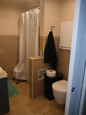 Salle de bains dans l'établissement Chambre ou calme