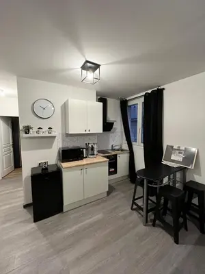 Cuisine ou kitchenette dans l'établissement résidence Nassau3 F2 2eme étage