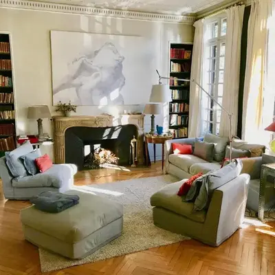 location appartement 93 M2 plein centre historique