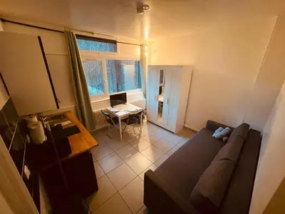 Coin salon dans l'établissement Petit joyau urbain à Rouen - 358