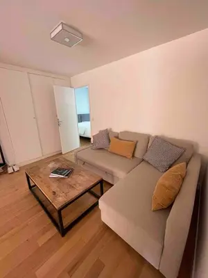 Coin salon dans l'établissement 4 Bedroom Apartment - Near docks and metro