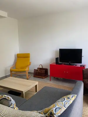 Télévision ou salle de divertissement dans l'établissement Gîte la clé des champs