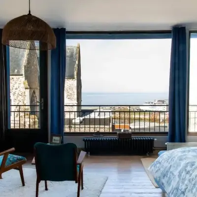 La Maison Bleue