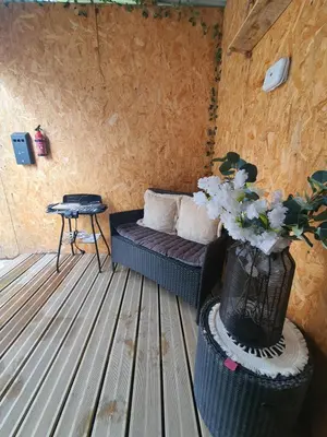 Coin salon dans l'établissement Le milazo au cœur de la campagne