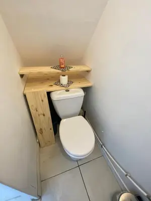 Salle de bains dans l'établissement Duplex quartier calme et parking gratuit
