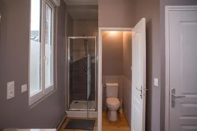 Salle de bains dans l'établissement Gite Amiens